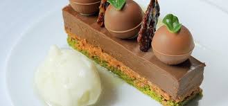 Hotel Restaurant Le Moulin De Chalons A Le Gua