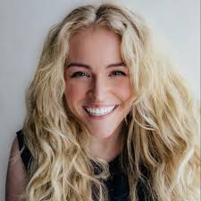 Hope Amoor (@hopeamoor) • Facebook