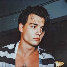 Johnny Depp in the 90s. That is all. 🤤🔥