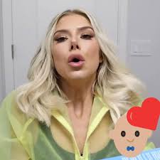 GIVING PREGNANCY HINTS To See How My Boyfriend Reacts! (Prank!) 👶