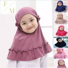 Maka dari itu di bawah ini akan di bahas mengenai kerudung segi empat motif dari beragam merk dan corak yang dimilikinya. Harga Jilbab Syari Anak Terbaik Pakaian Muslim Anak Fashion Muslim Juli 2021 Shopee Indonesia
