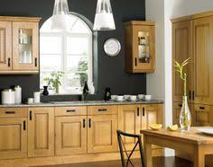 You can also choose the softer cream or beige colors. 100 Oak Cabinet Workarounds Ideas Oak Cabinets Slate Flooring Oak Kitchen Cabinets