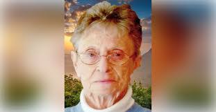 Vicki Ford's Instagram, Twitter & Facebook