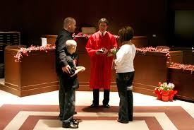7 couples wed at courthouse