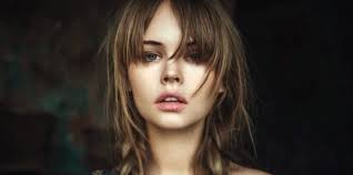 10 Brutal Signs Your Relationship Is O-V-E-R