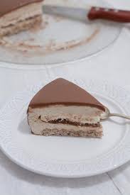 Le Marronnier Creme De Marron Meringue Et Noisette Desserts Marrons Recette Creme De Marron Recette Dessert
