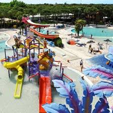 Vivez Des Vacances Aquatiques Vacansoleil Camping Vacances Park Travel Park Slide
