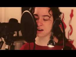 Francesca Miriam Gaudio in sala di incisione dal canto di Dante di Luigi  Gaudio