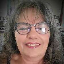 Nicki Crook's Instagram, Twitter & Facebook