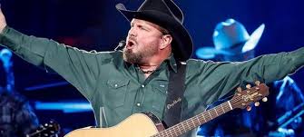 Garth Brooks Claims No 1 Spot On Thursday Best Sellers
