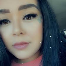 Lynette Martinez (@Lynette77882895)