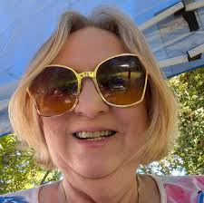 Pray for my sister Tasha ! She is in the hospital due to pancreatitis.