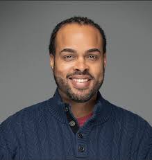 Unconscious Bias in Schools: A Developmental Approach to Exploring Race and  Racism: Benson, Tracey A., Fiarman, Sarah E., Singleton, Glenn E.:  9781682533697: Amazon.com: Books