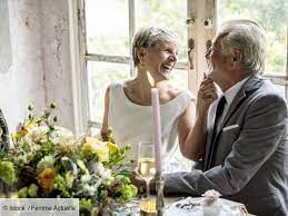 45 Ans De Mariage 6 Idees Pour Celebrer Vos Noces De Vermeil Femme Actuelle Le Mag