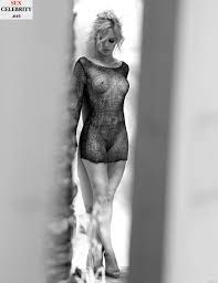 Juliette Greco nackt im playboy Photos | SexCelebrity