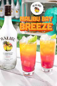 Malibu (coconut rum), pineapple juice, and cranberry juice. Malibu Bay Breeze Alcohol Drink Recipes Drinks Alcohol Recipes Easy Drink Recipes