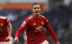 Even without taking their superior h2h record (w7, d4, l2) into account, united are overwhelming favourites to prevail this weekend. M9o7tm Lu6b1 M