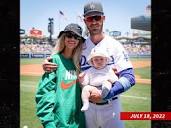 Cody Bellinger Expecting Second Child With S.I. Model Girlfriend ...