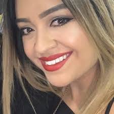 Isabella Asher's Instagram, Twitter & Facebook