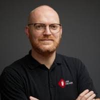 Jan Decker's Instagram, Twitter & Facebook