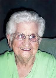 Mary Flora's Instagram, Twitter & Facebook