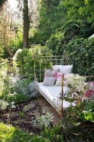 Pin By Liz Sanderson On Garden With Images Outdoor Gardens Cottage Garden Garden Seating