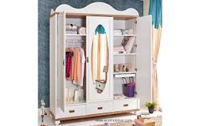 Uzun ömürlü ve kullanışlı çocuk odaları ile çocuklarınıza ait alanlar yaratın. Tiffany 3 Kapakli Genc Odasi Takimi