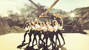 Girls' generation_catch me if you can_ music. Review Snsd Catch Me If You Can Is Simplicity At Its Finest Yellow Slug Reviews
