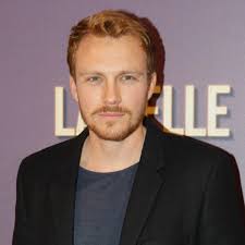 Demain nous appartient : Fred (Roby Schinasi) bientôt de retour dans la  série !