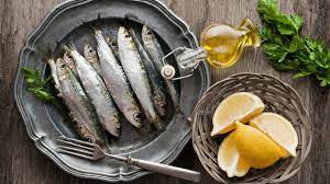 Let's take a closer look. 51 Sardine Recipes For The Fussiest Of Fish Eaters