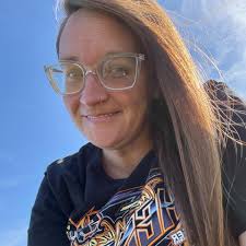 What dentist accepts Upmc insurance and provides services for 2-year-olds  and anesthesia with extractions?