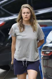 Alicia silverstone is an american actress, who was born in san francisco, california, united states on. Alicia Silverstone Out Walking Her Dogs 06 17 2020 Celebmafia