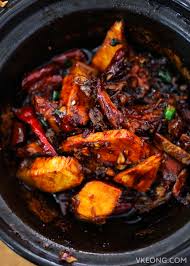 Bak kut teh is a pork rib dish cooked in broth popularly served in malaysia and singapore where there is a predominant hoklo and teochew community. Kee Heong Bak Kut Teh Taman Eng Ann Klang