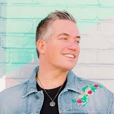 Paul Grabill's Instagram, Twitter & Facebook