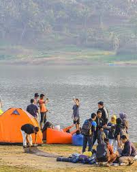 Kamu bisa mencapainya dalam waktu tempuh 60 menit. Waduk Sermo Kulon Progo Spot Camping Hits Dan Kekinian Di Jogja Wisata Oke