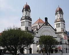 Lawang sewu juga menjadi saksi perlawanan rakyat indonesia terhadap tentara jepang setelah sebelumnya dikuasai penjajah belanda. Lawang Sewu Wikipedia Bahasa Indonesia Ensiklopedia Bebas