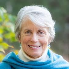 Caroline Chamberlain's Instagram, Twitter & Facebook