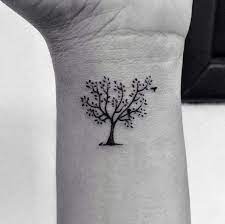 Die tätowierungen, das tattoo,tattoo auf dem unterarm.solche ausdrücke werden heutzutage immer öfter gehört. Pin Von Jen Jenny Auf Tattoo Ideas Pusteblume Tattoo Unterarm Baum Des Lebens Tattoo Handgelenk Baum Tattoo