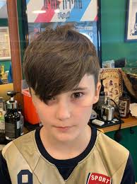 אז גודל לך בבית ילד חתיך שמפתח חוש של סטייל? או שאת לא היית מתנגדת לתספורת  מגניבה לקטנציק? תתקשרי אלינו ונתאם, בדוק שנעשה לו משהו מגניב: 0544744031