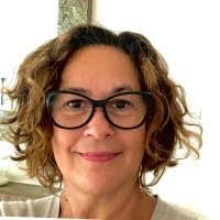 Denise Barry's Instagram, Twitter & Facebook