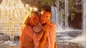 Maxime Dereymez très ému après sa performance dans Danse avec les Stars avec Katrina Patchett : "Pour la première fois de ma vie"