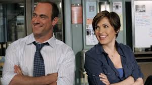 When the squad tries to solve an assault in central park, they are hampered by their own blind spots and a community that is losing trust in the police. Mariska Hargitay And Chris Meloni S Law Order Svu Reunion Gets First Promo Watch Entertainment Tonight