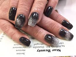 Black And White Ombre Nails With Glitter Sns Nails Ombre Black And Silver Nail Art Ombre Ombre Nails Glitter Sns Nails