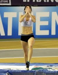 Nous tenons à remercier anais poumarat, la femme de renaud lavillenie de nous avoir permis l'accès aux photos de renaud et elle même sur leur rencontre s'est faite sur un terrain d'athlétisme entre renaud lavillenie et sa compagne, anais poumarat. Le Duel Du Pole National Et Le Record D Anais Poumarat Clermont Ferrand 63000