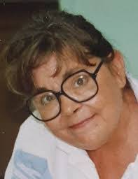 Jennifer Carnes's Instagram, Twitter & Facebook