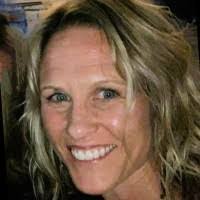 Lauren Volz's Instagram, Twitter & Facebook