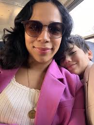 Cassandra Gumbs's Instagram, Twitter & Facebook