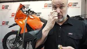 Never worry about fuel again! Ktm 9x0 Camel Tank Install Youtube