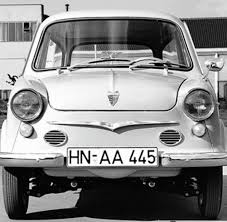A questo elenco va aggiunta inoltre la già citata sport prinz , che di fatto non fu altro che un prinz vestita dalla carrozzeria bertone ed. 50 Jahre Nsu Prinz Vom Nsu Tt Zum Audi Tt Bilder Fotos Welt