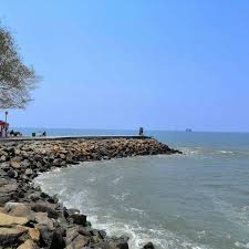 Tourist Places in Ernakulam | Blue Bird Travels